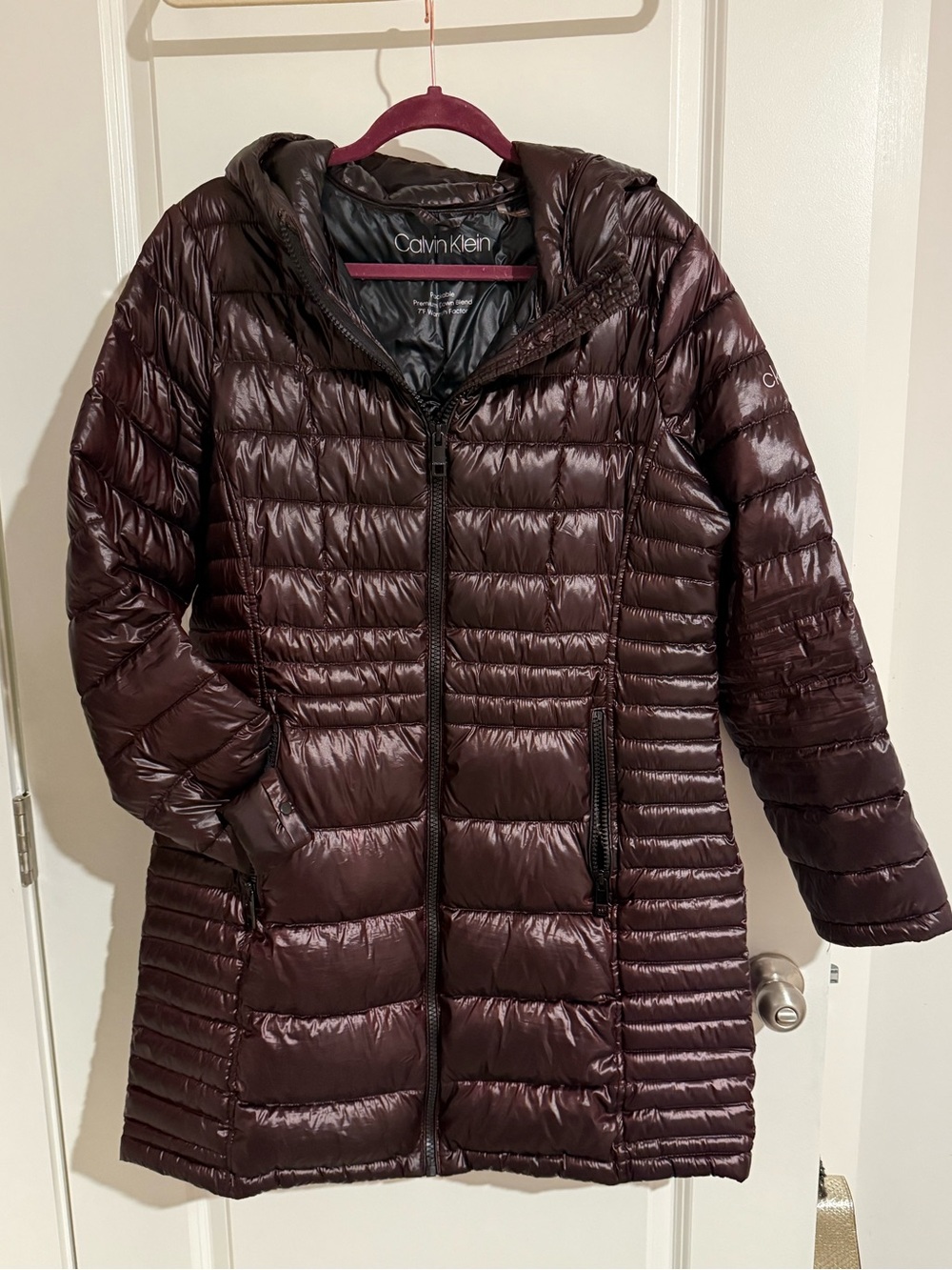 Women's Calvin Klein Puffer Jacket - Dark Red Size XL. Great Condition